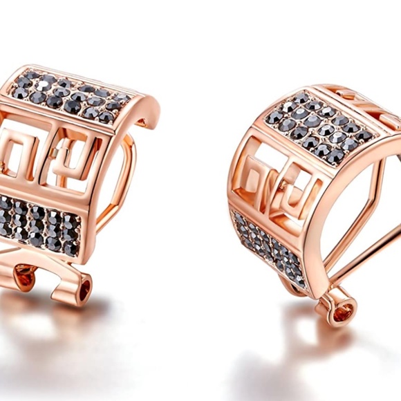 NWT!!! Love Fairy Austria Crystal Jewelry Set - Picture 5 of 12